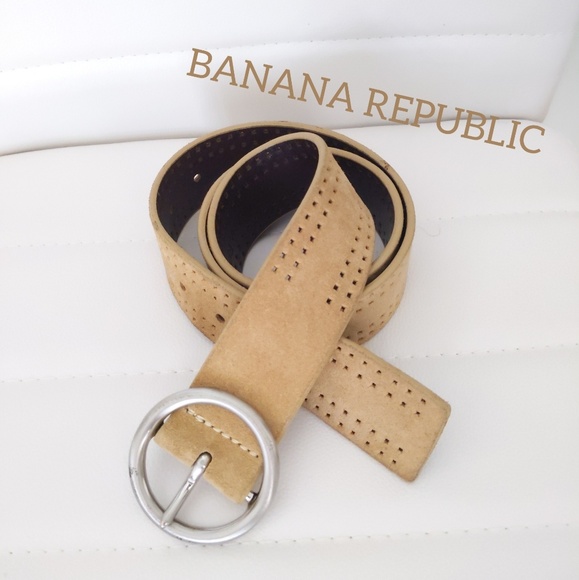 Banana Republic Accessories - BANANA REPUBLIC LEATHER BELT